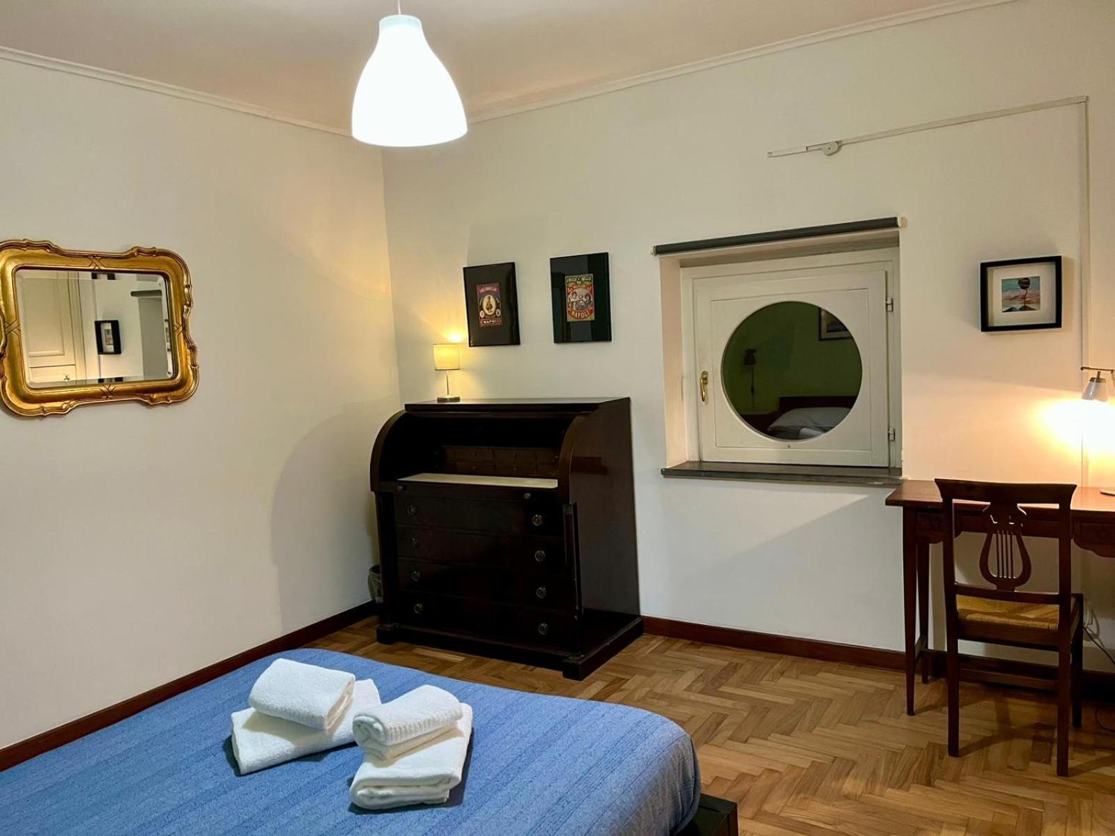 Palazzo Rota Guesthouse Napels Buitenkant foto