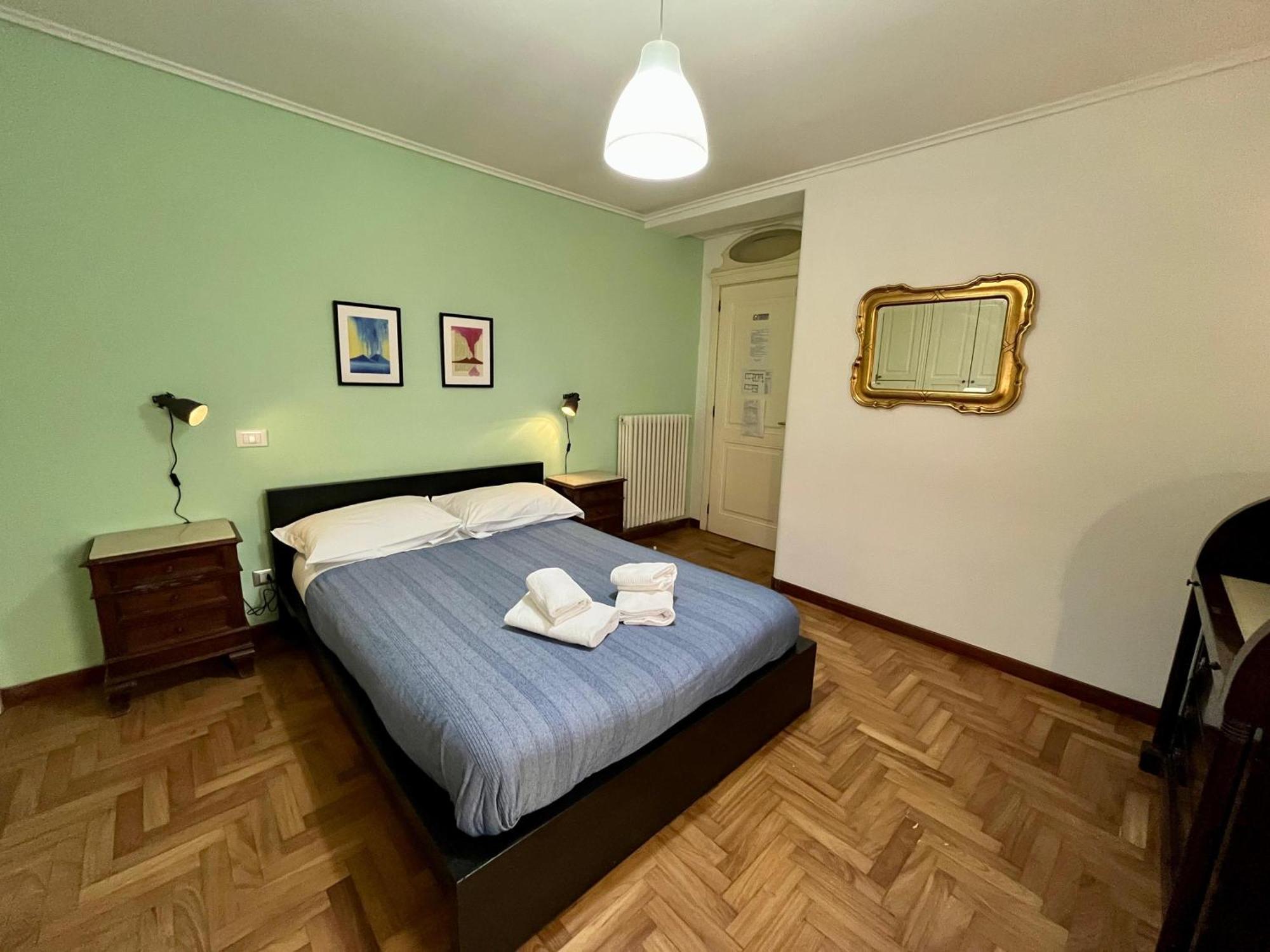 Palazzo Rota Guesthouse Napels Buitenkant foto