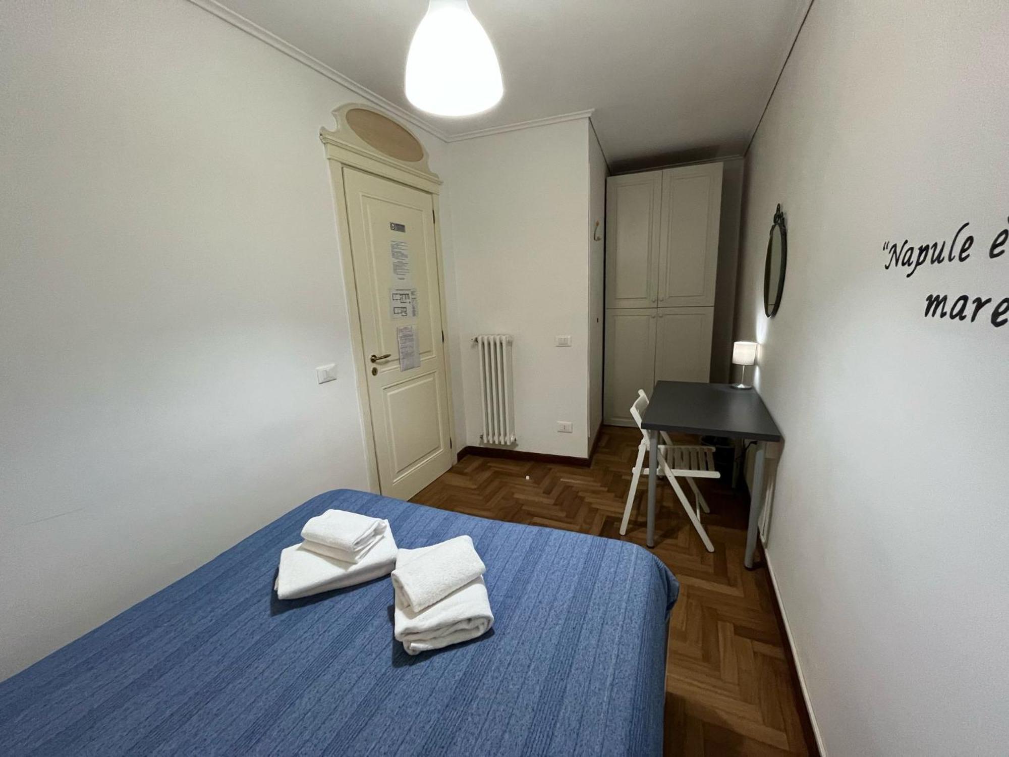 Palazzo Rota Guesthouse Napels Buitenkant foto